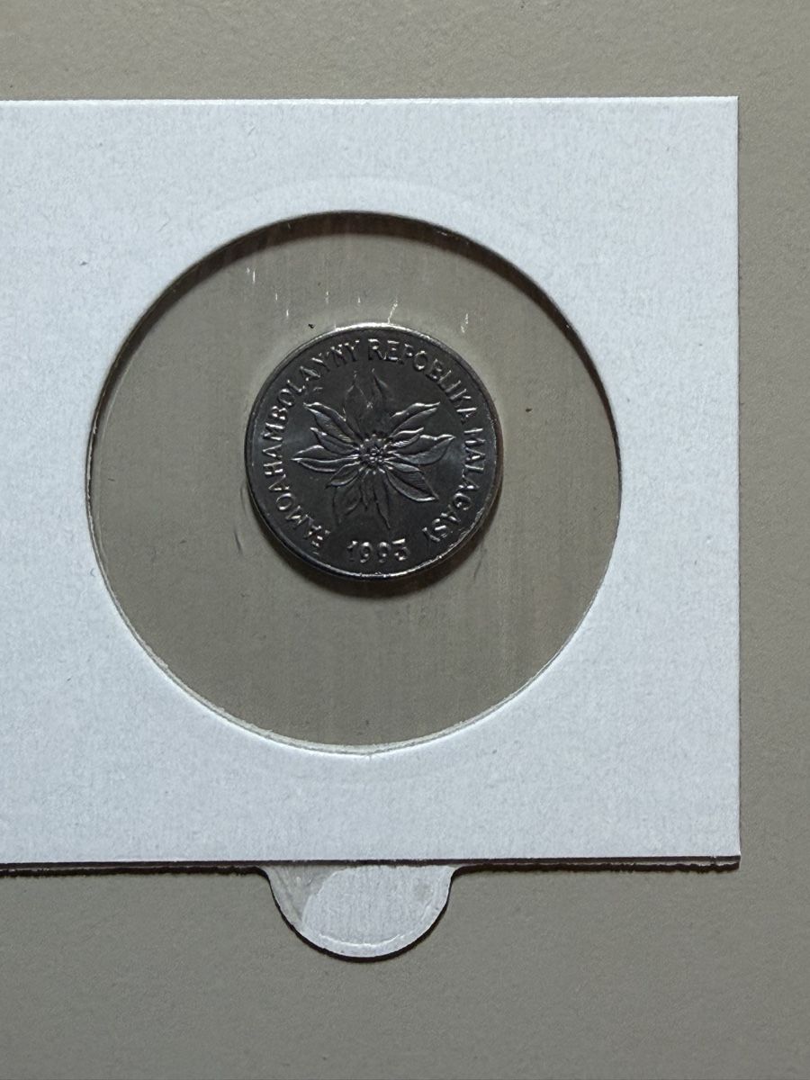 Tutti le monete: Madagascar - 1 franc - 1993 – Usato da Payerne venduto da Mike1682 1