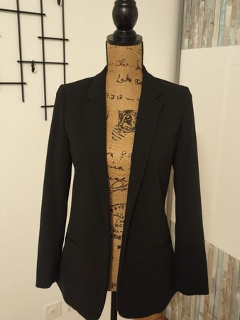 H&M Damen Blazer schwarz Grösse 36 guter Zustand