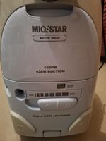 Staubsauger (1600W)