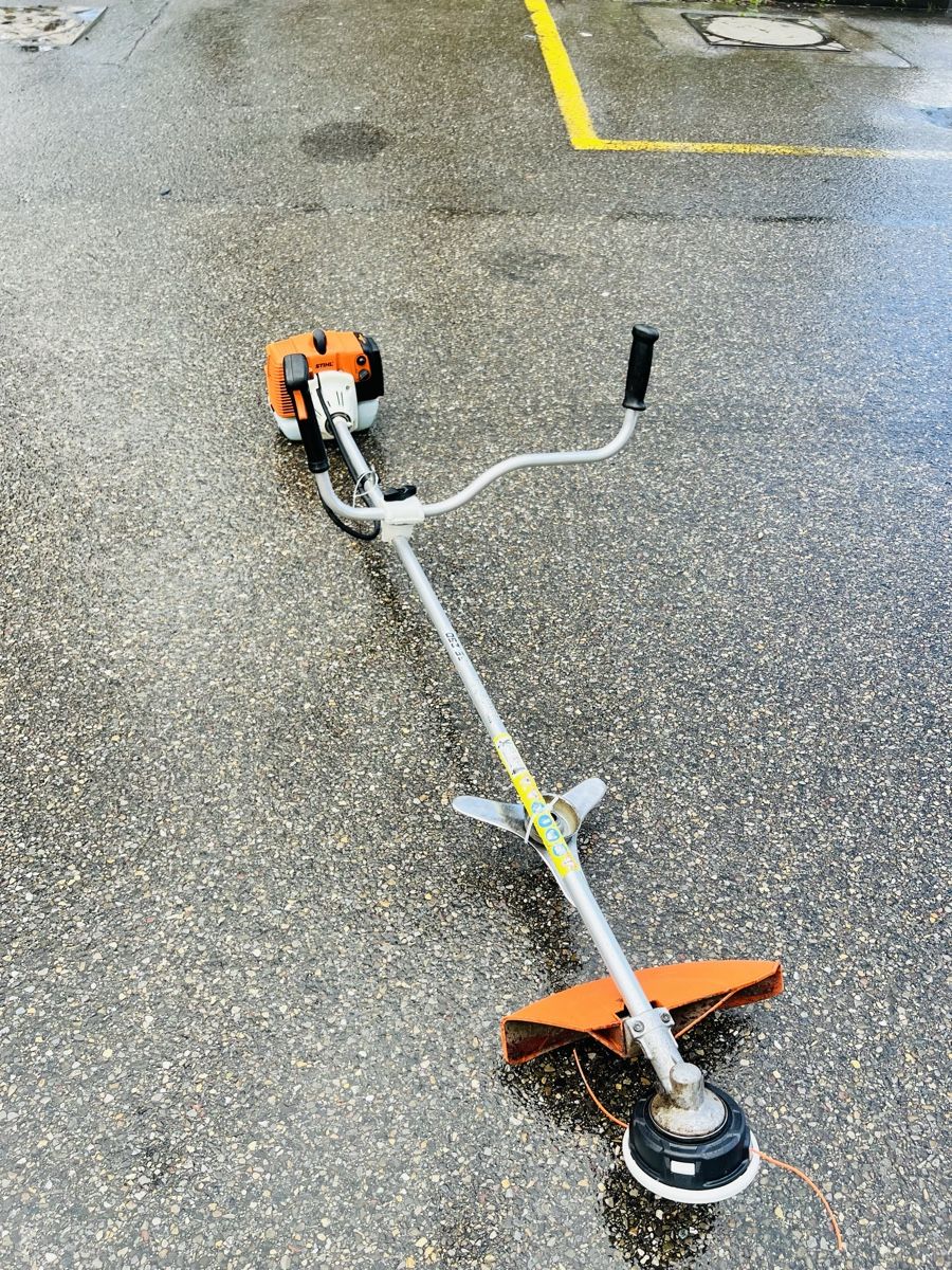 Stihl Tutti gli attrezzi: Rasentrimmer Stihl FS 250 – Usato da Urdorf venduto da Faz_19 4