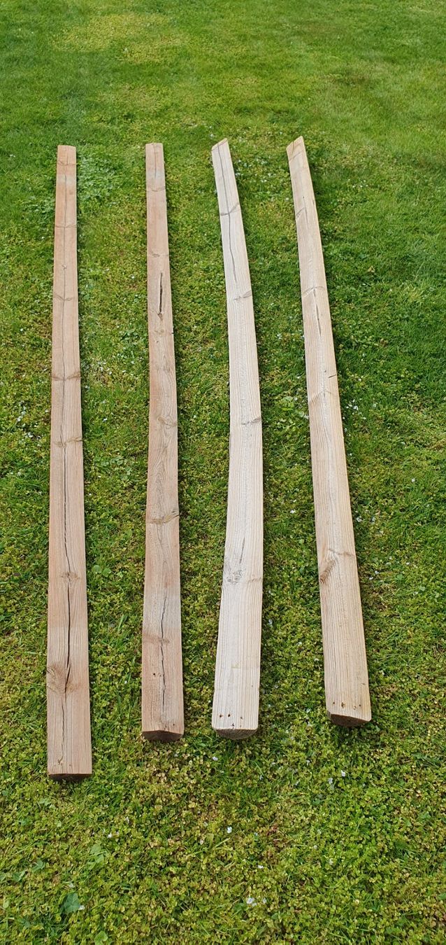 Articoli in legno: Holzlatten / Querlatten, halbrund, 2.5 m lang – Usato da Wallenwil venduto da Rainbow45 1
