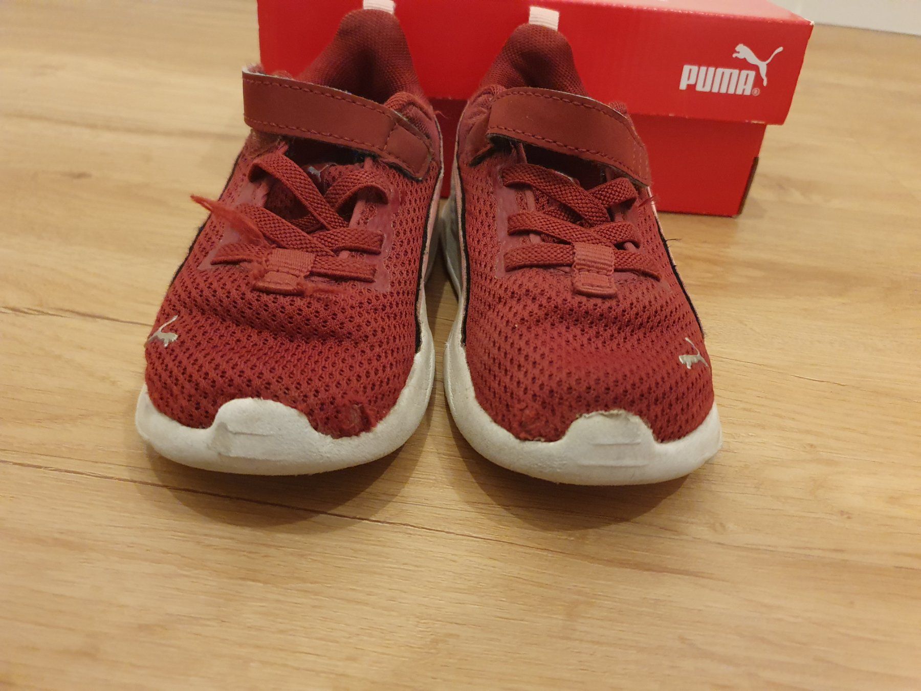 Puma Chaussures filles: Puma Halbschuhe Gr. 26  Intense Red Anzarun lite – D'occasion à Heinrichswil par frankie19860 5