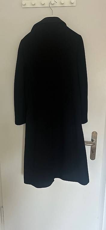 Cappotti: Manteau noir Max Mara – Usato da Bern venduto da manu0100 3