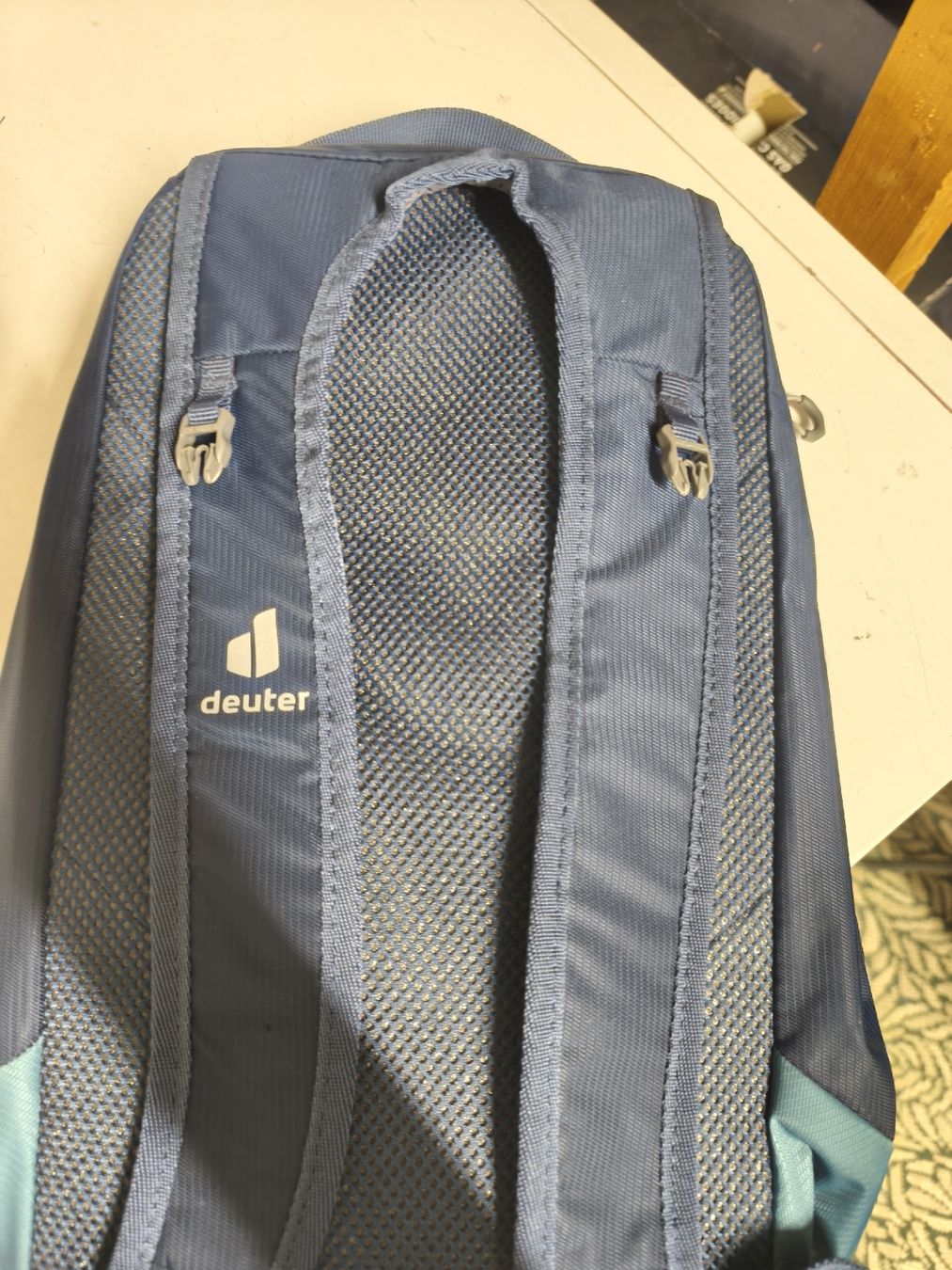 Deuter Marsupi portabebè: deuter Kid Comfort Pro Kindertrage – Usato da Schliern b. Köniz venduto da andrealisa91 1