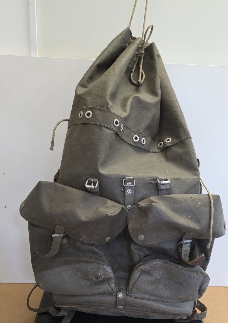 Schweizer Armee Rucksäcke: Original Schweizer Armee Rucksack 73 (Modell 71) – Gebraucht aus Flums von Flumsantik 1