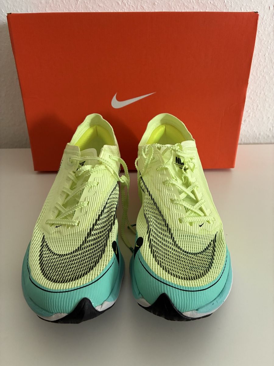Herrenschuhe: Nike next% v2 – Gebraucht aus Genève von skwal4