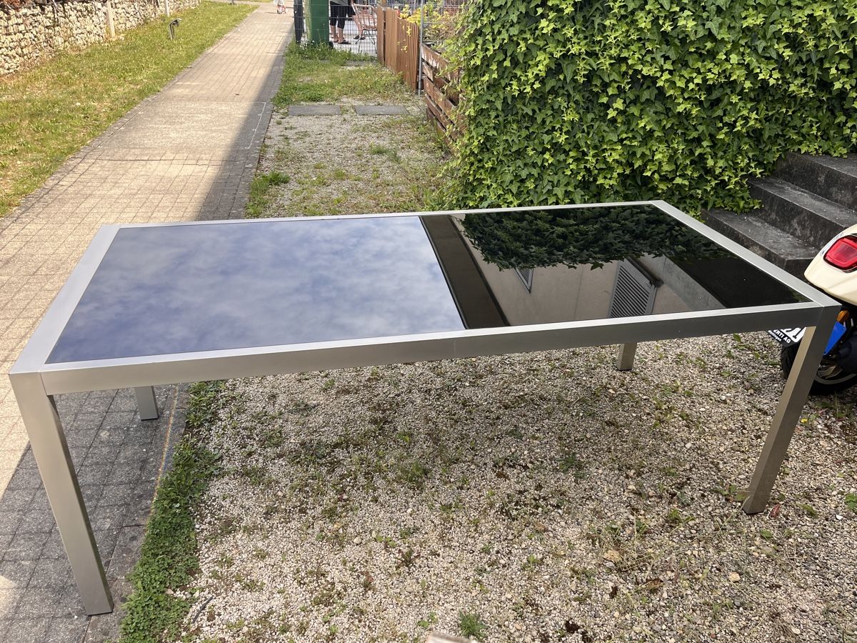 Tavoli: Esstisch 200x90x75 mit Glasplatte, modern – Usato da Kienberg venduto da sand70 4