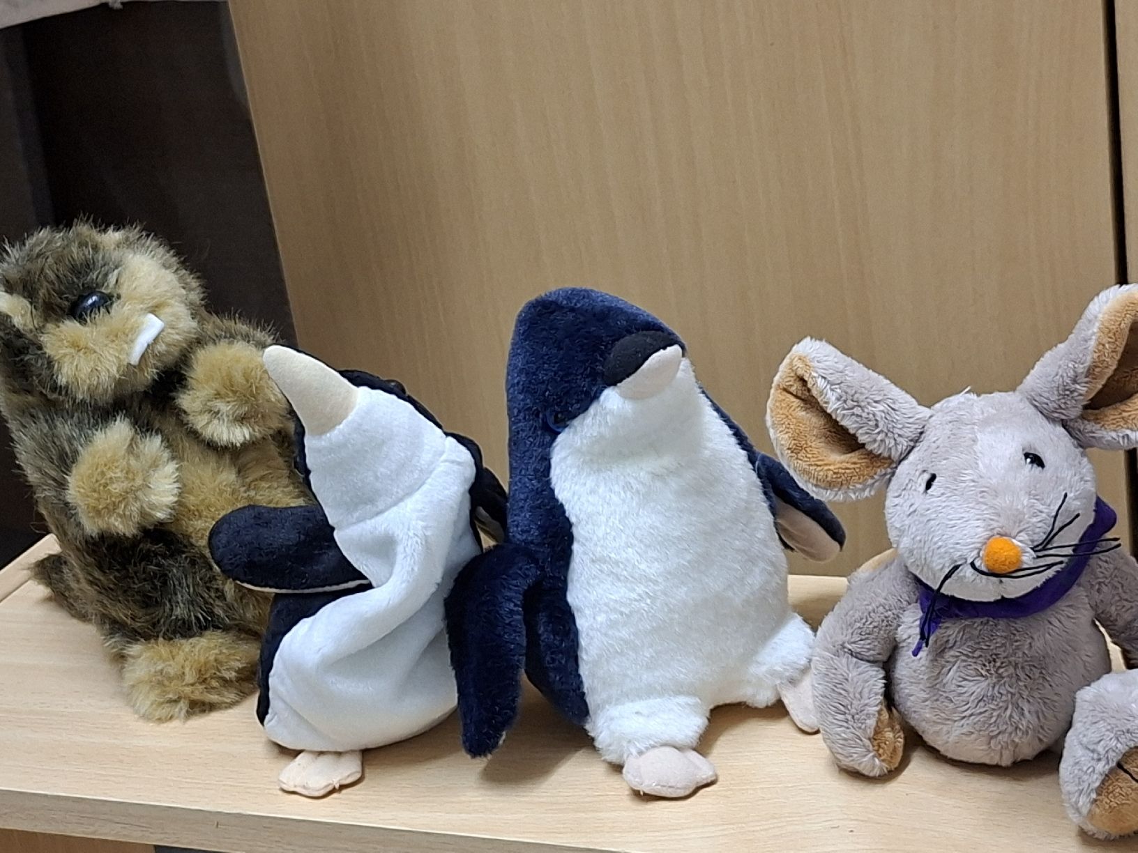 Giocattoli: Kuscheltier Sammlung: Eule, Pinguin, Maus & Hunde – Usato da Wetzikon ZH venduto da Wetzithal 1