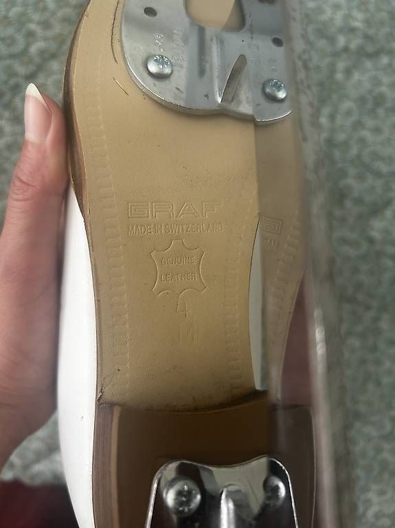 Graf Pattini da ghiaccio: Graf Prestige Eiskunstlaufschuhe 4M – Usato da Thalwil venduto da Superpuma84 4