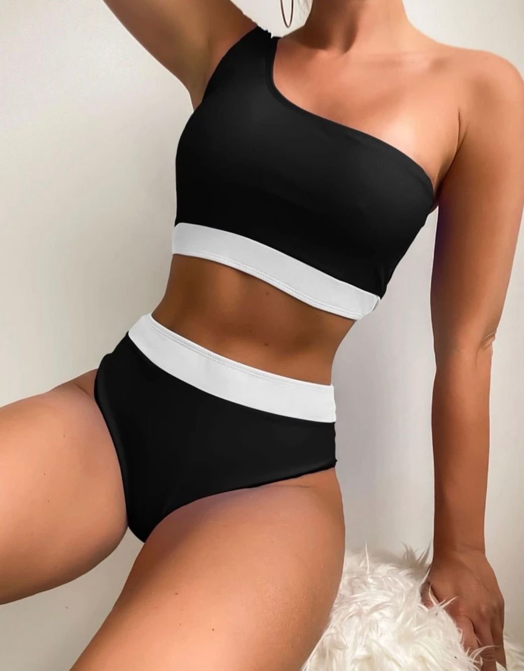 Badekleider & Bikinis: BIKINI - EINSCHULTRIG - SCHWARZ/WEISS - GRÖSSE XL - NEU – Neu (gemäss Beschreibung) aus Buchs AG von fischli610 4