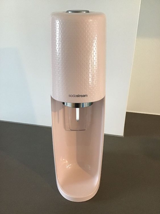 Sodastream Spirit Pink (Gebraucht) in Burgdorf für CHF 32 – mit ...