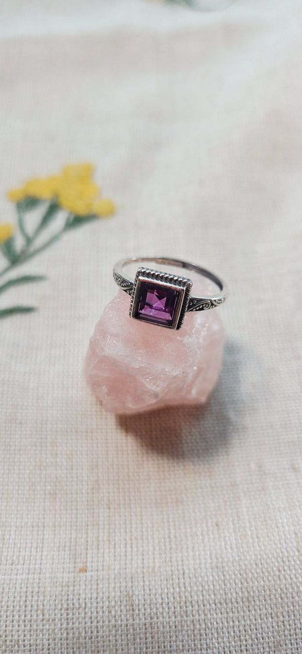 Anelli: NEW - S925 Amethyst Ring (Adjustable) – Nuovo (secondo la descrizione) da Zürich venduto da cin_wcf6 2