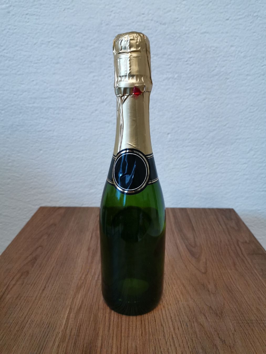 Autres vaisselles & verres: Geschenkflasche, befüllbar – D'occasion à Bonaduz par TheCahenzli 1