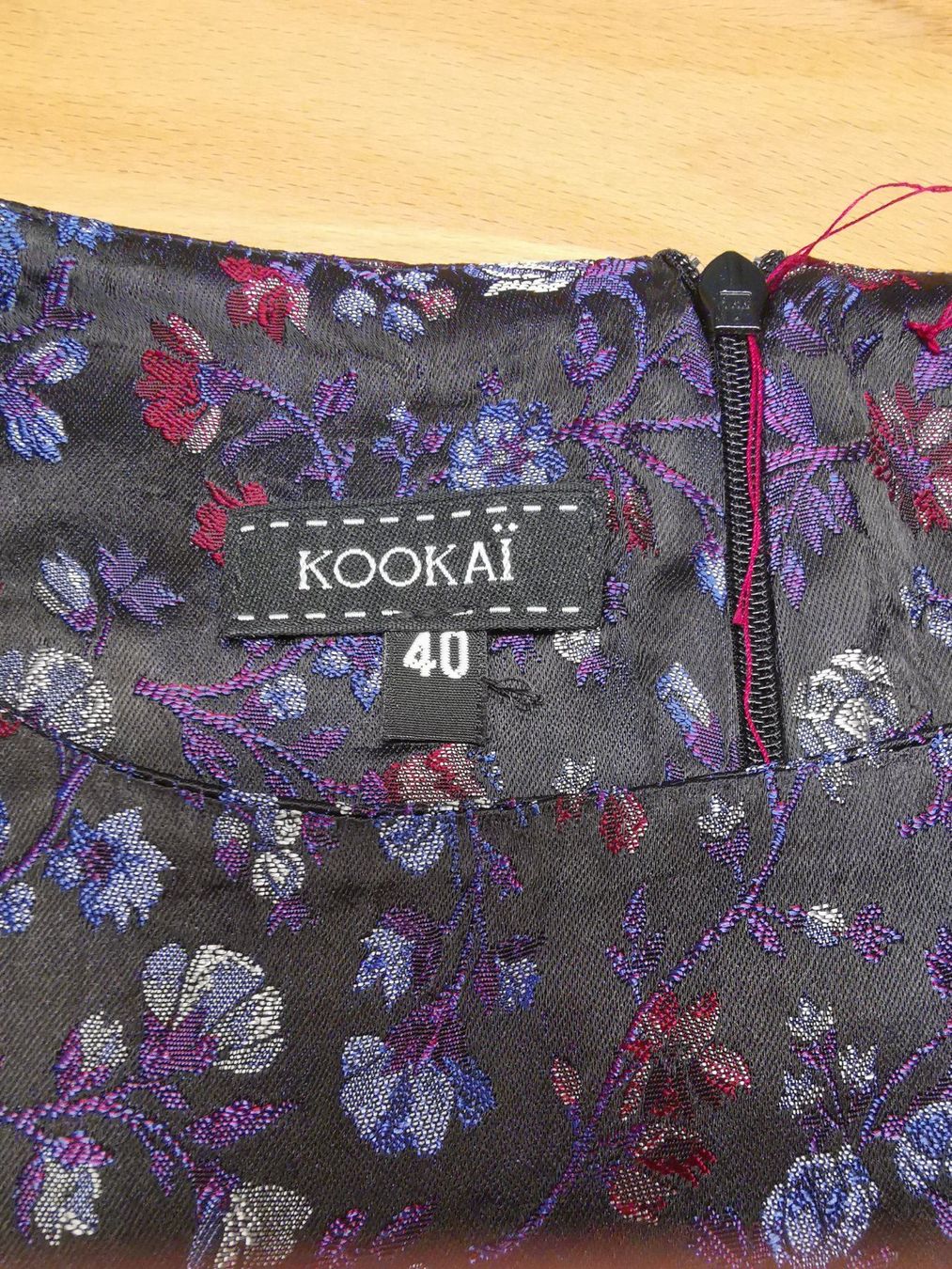 Kookai Top: Shirt KOOKAÏ – Usato da Seuzach venduto da NaehdesignMirjam 3