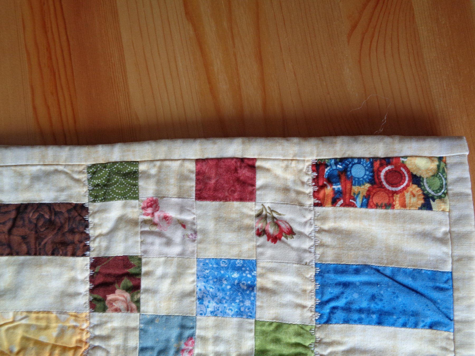 Altra biancheria da tavola: Quilt-Tischdecke mit Patchwork, 86 x 63 cm – Usato da Wiesendangen venduto da Gullfoss 7