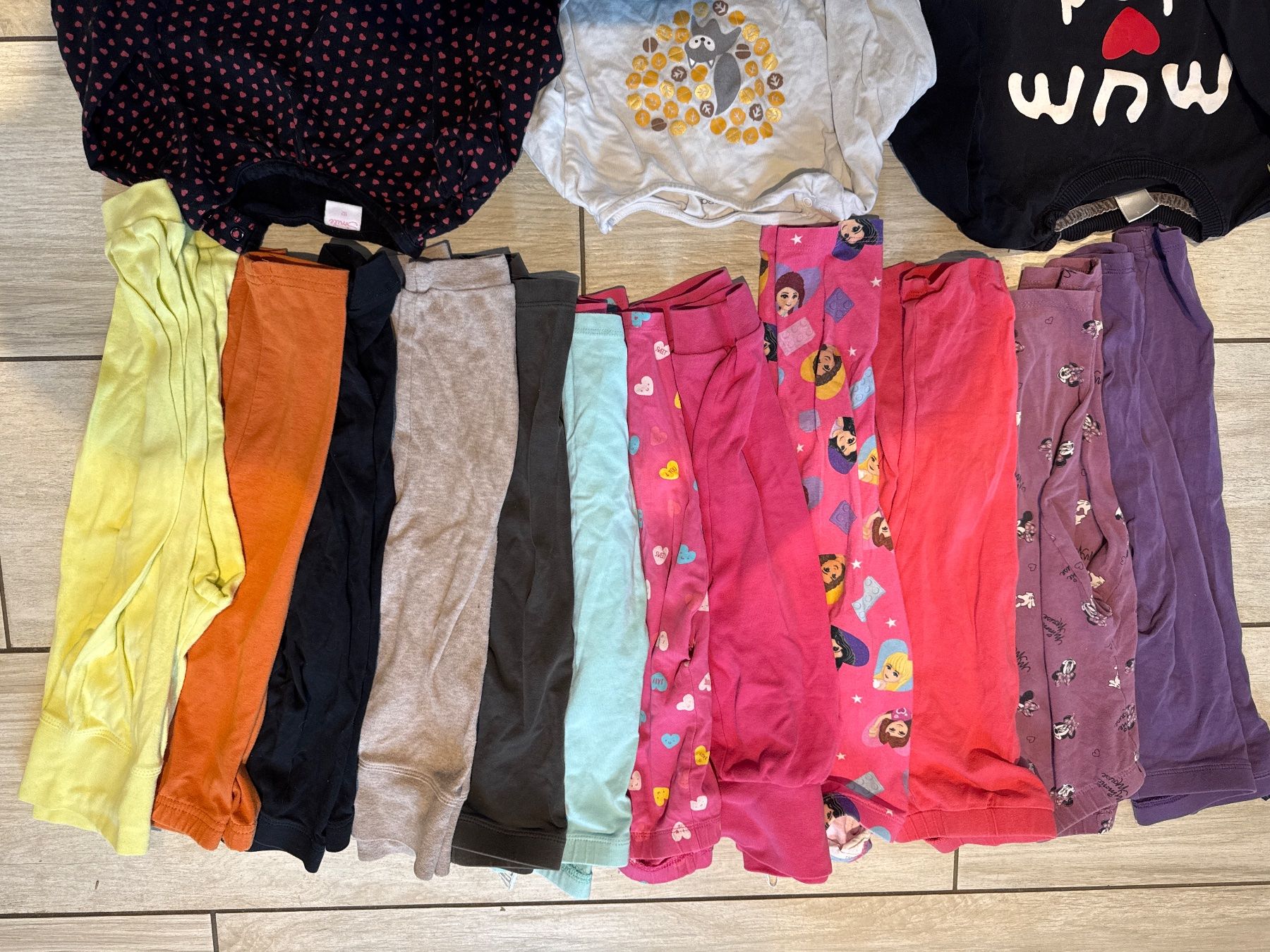 Lotti & Set di vestiti: Mädchen Kleiderpaket Herbst 92 – Usato da Gelterkinden venduto da Familienferien 1