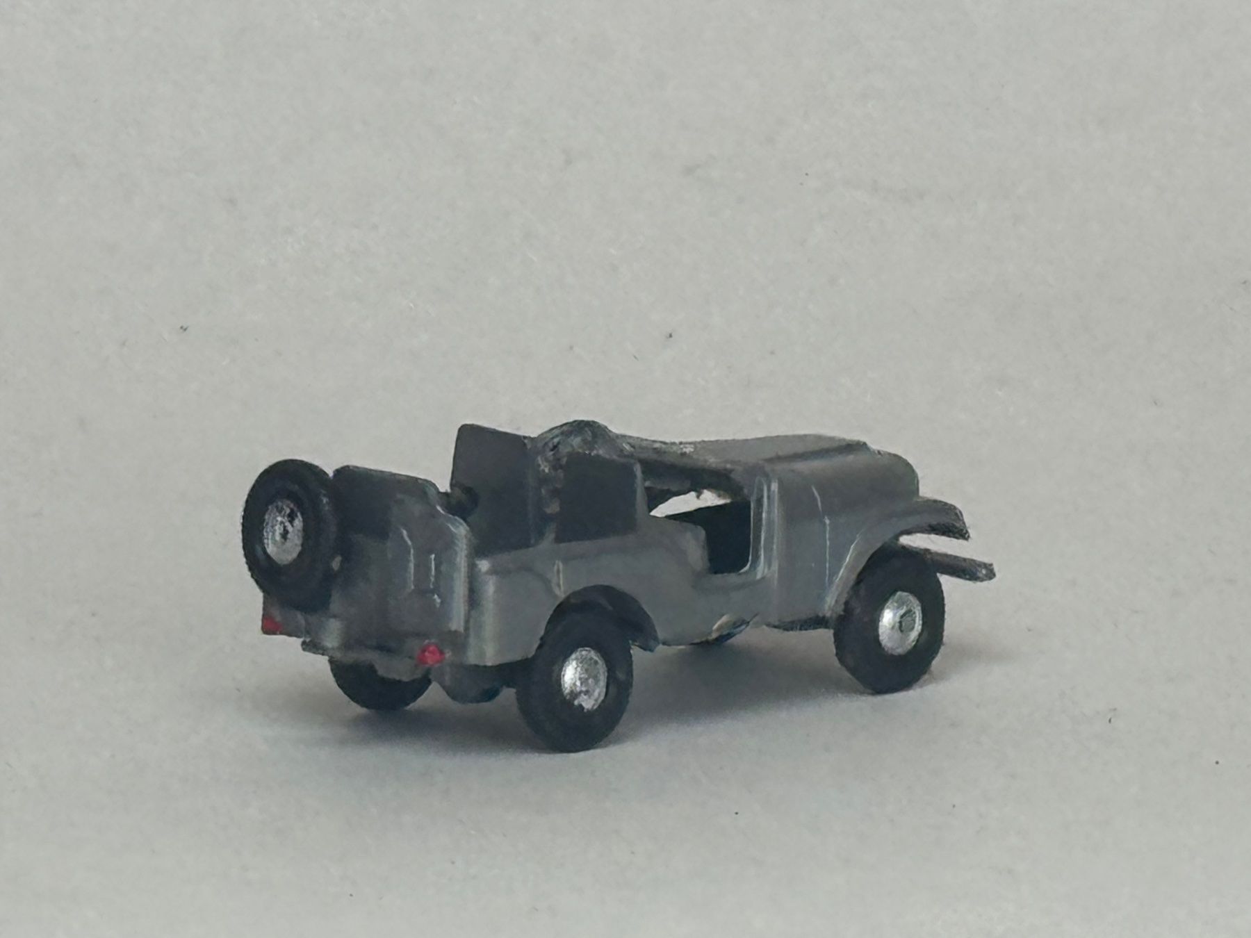 Eko Modellini d'auto: GB- EKO Jeep silbern – Usato da Elm venduto da Wikmtz 1