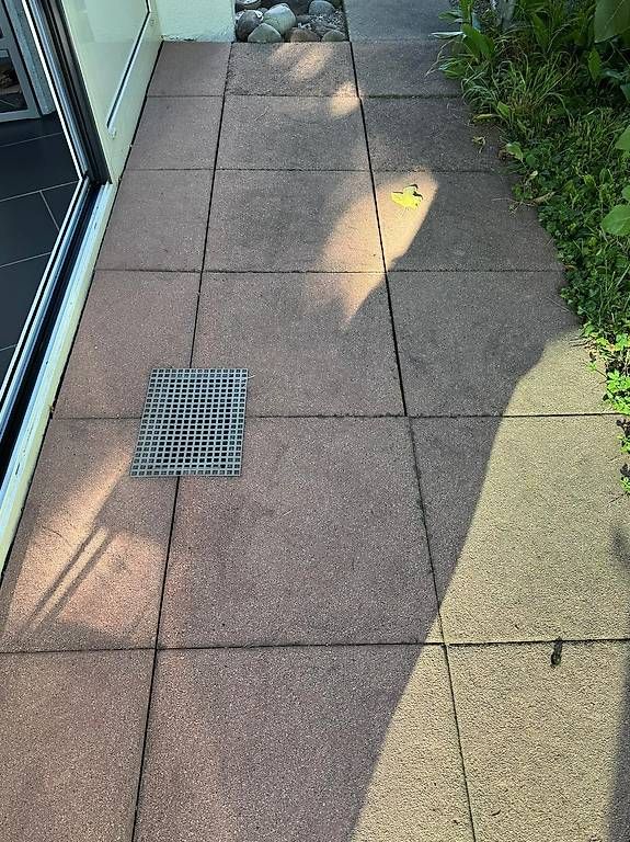 Rivestimenti per pavimenti: Betonplatten – Usato da Holderbank AG venduto da gui_5pd2 1