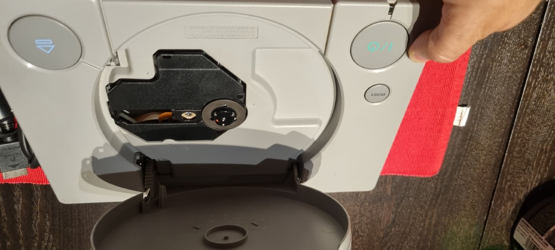 Sony Console: Sony PlayStation 1 Console - Retro Gaming Fun! – Usato da Allschwil venduto da NDSS9483 1