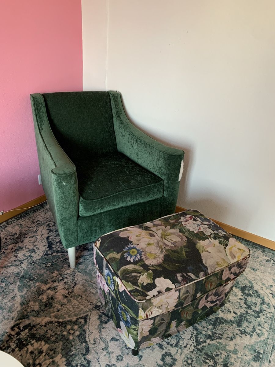 Poltrone: Retro Sessel Grün mit Blumenhocker – Usato da Luzern venduto da deb_dg6g 4
