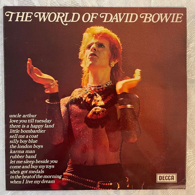 DAVID BOWIE - THE WORLD OF DAVID BOWIE (Gebraucht) in Zürich für CHF 10 ...