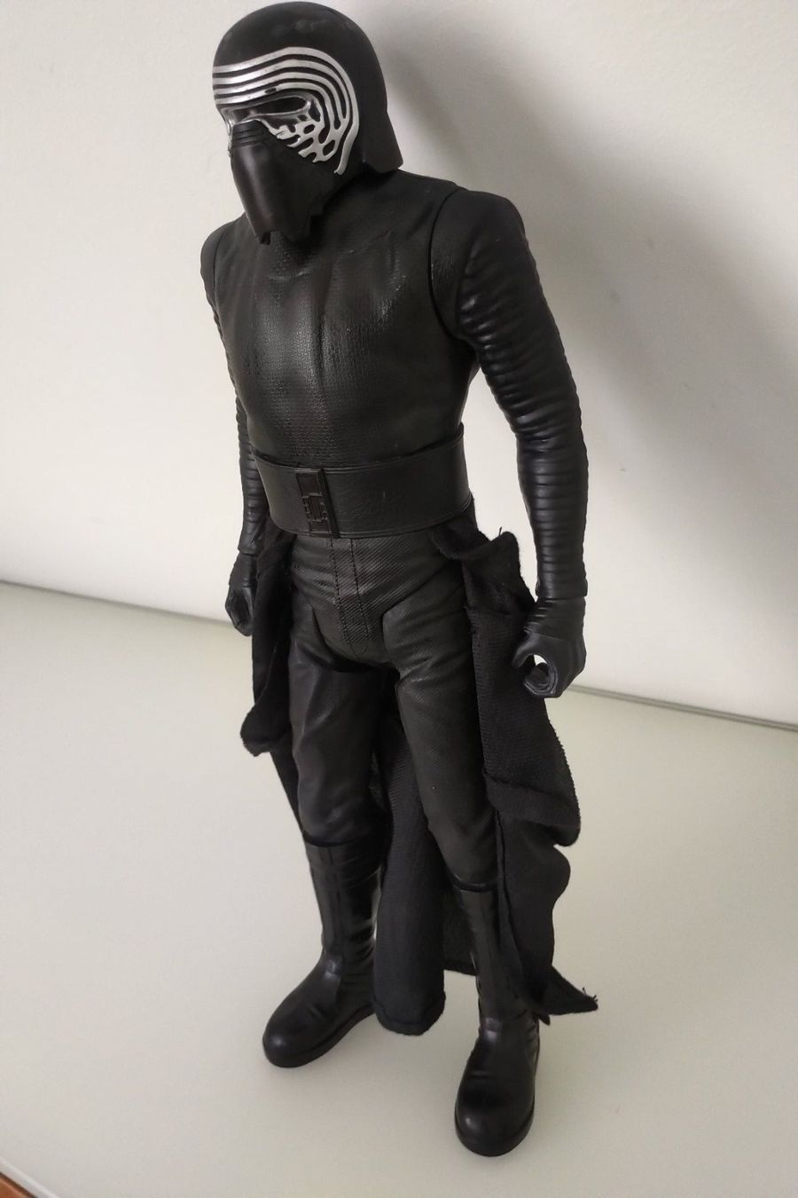 Star Wars Statuette: 2 Figuren Darth Vader (44cm und 30cm) – Usato da Meilen venduto da FAVALLID 2