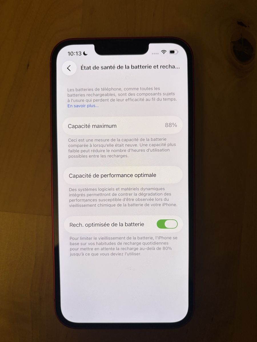 Apple Telefoni cellulari / Smartphones: iPhone 13 rouge (PRODUCT)RED  avec coques – Usato da Troistorrents venduto da Ricardolino1993 4