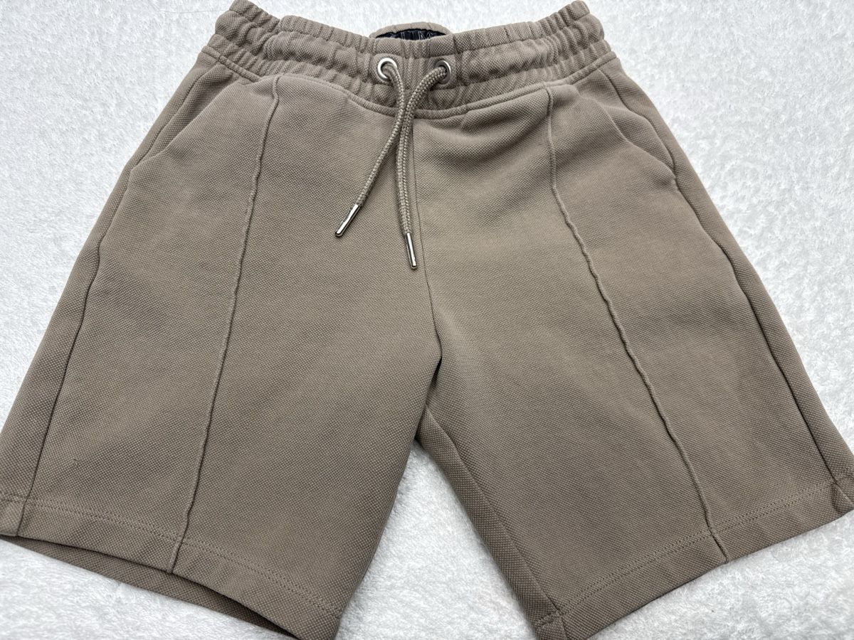 Pantaloni: Shorts enfant beige taille 8ans  – Usato da Chenens venduto da anasantos90 4