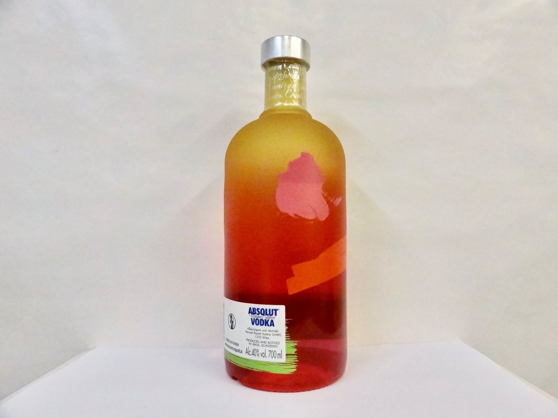 Absolut Vodka Spirituosen: 1 x ABSOLUT VODKA ABSOLUT UNIQUE Edition 2012 – Neu und originalverpackt aus Kerzers von zimmergruen 5