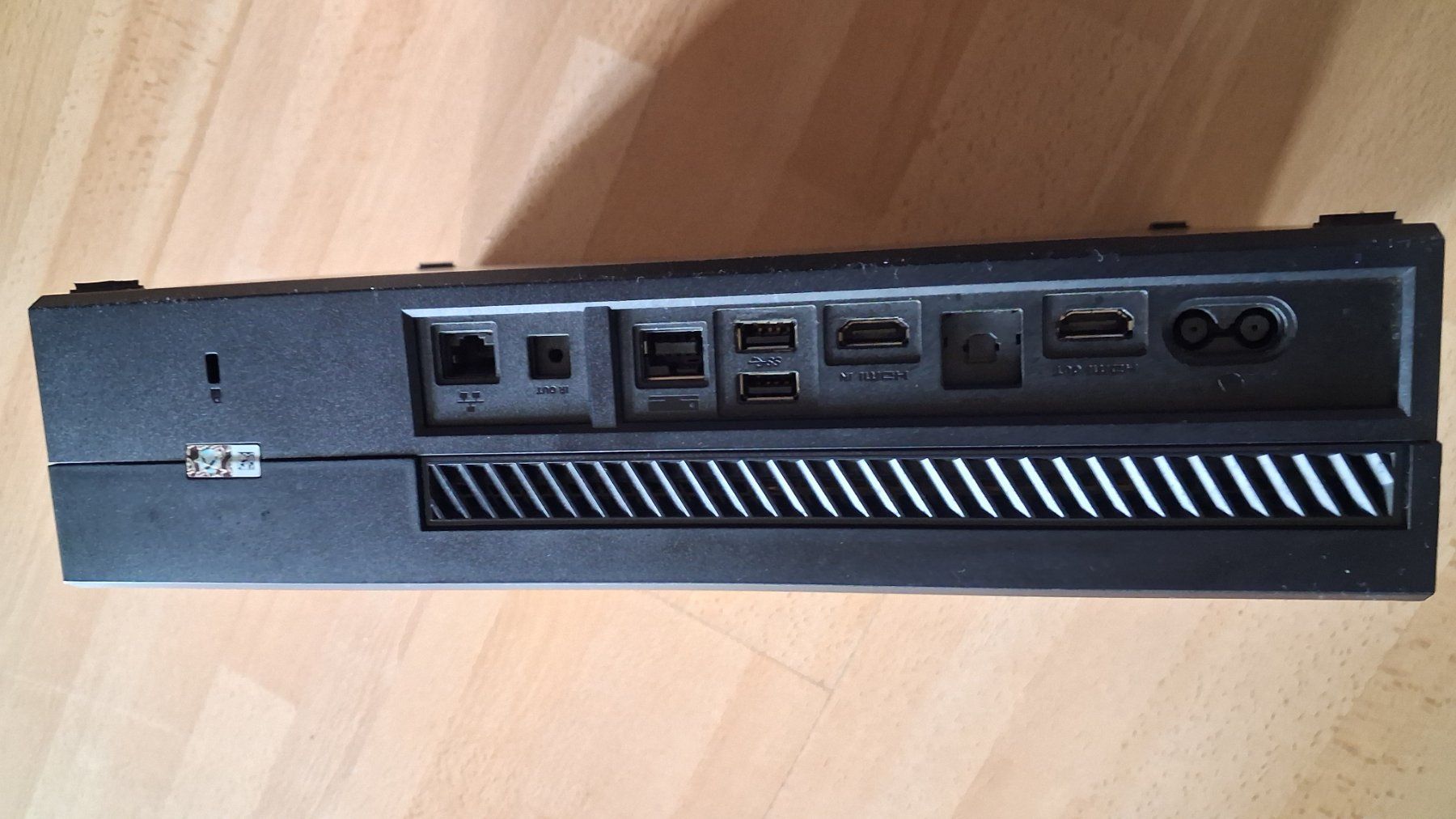 Microsoft Console: Console Xbox One, occasion, bon état – Usato da Fribourg venduto da mar_wd7v 3