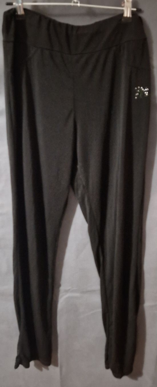 Leggings: leggings noir taille l – Usato da Reconvilier venduto da mulan22