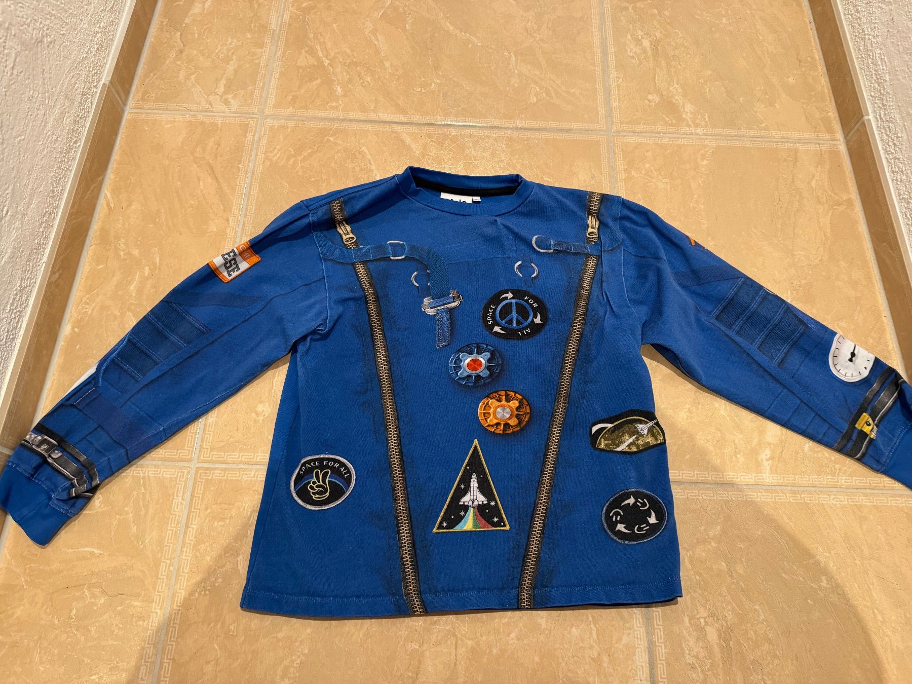 Molo Pullover & Sweatshirts: Molo leichter Pulli, 12J 152 – Gebraucht aus Klingnau von Markus14