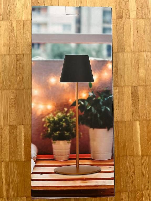 Lampes: LED Tischlampe, Dimmbar, NEU – Neuf avec emballage d'origine à St. Gallen par Bhallo01