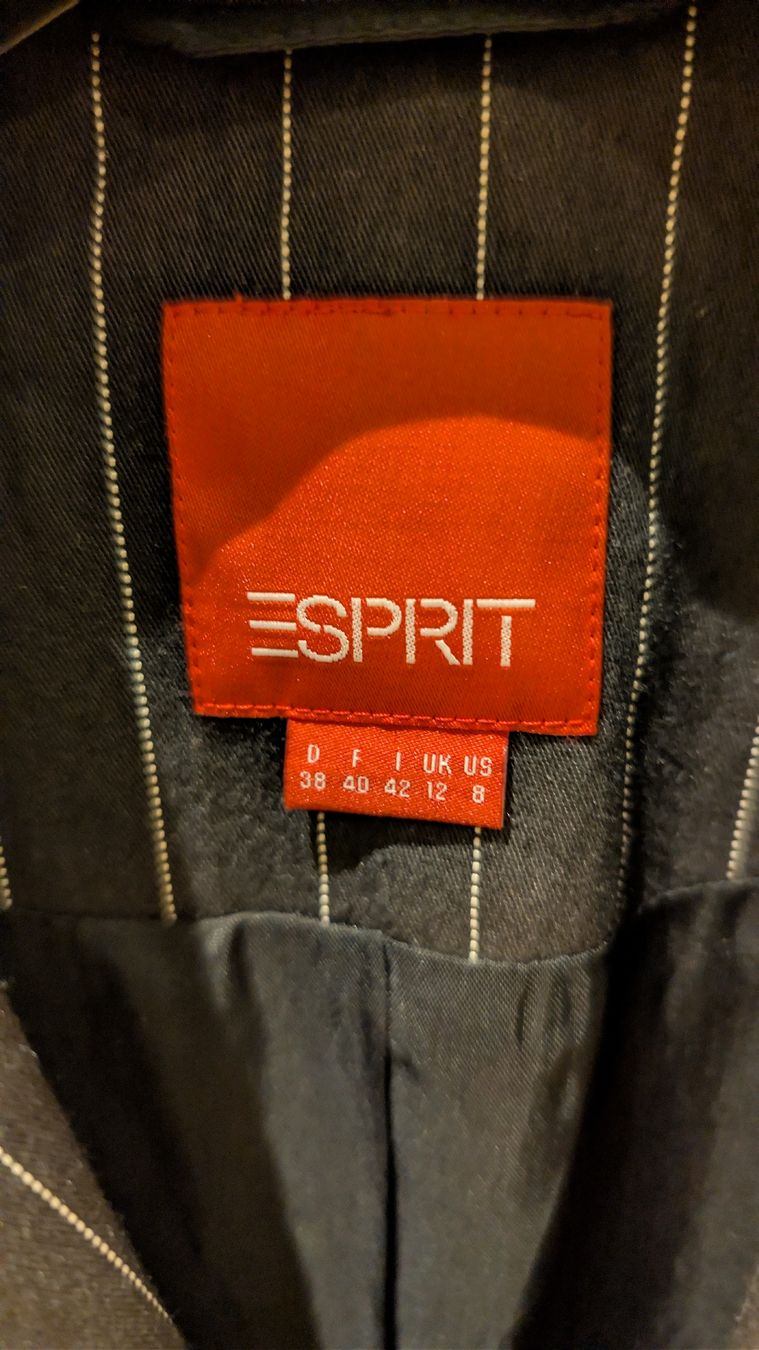 Esprit Giacche: Esprit Blazer – Usato da Stäfa venduto da Viviane77 1
