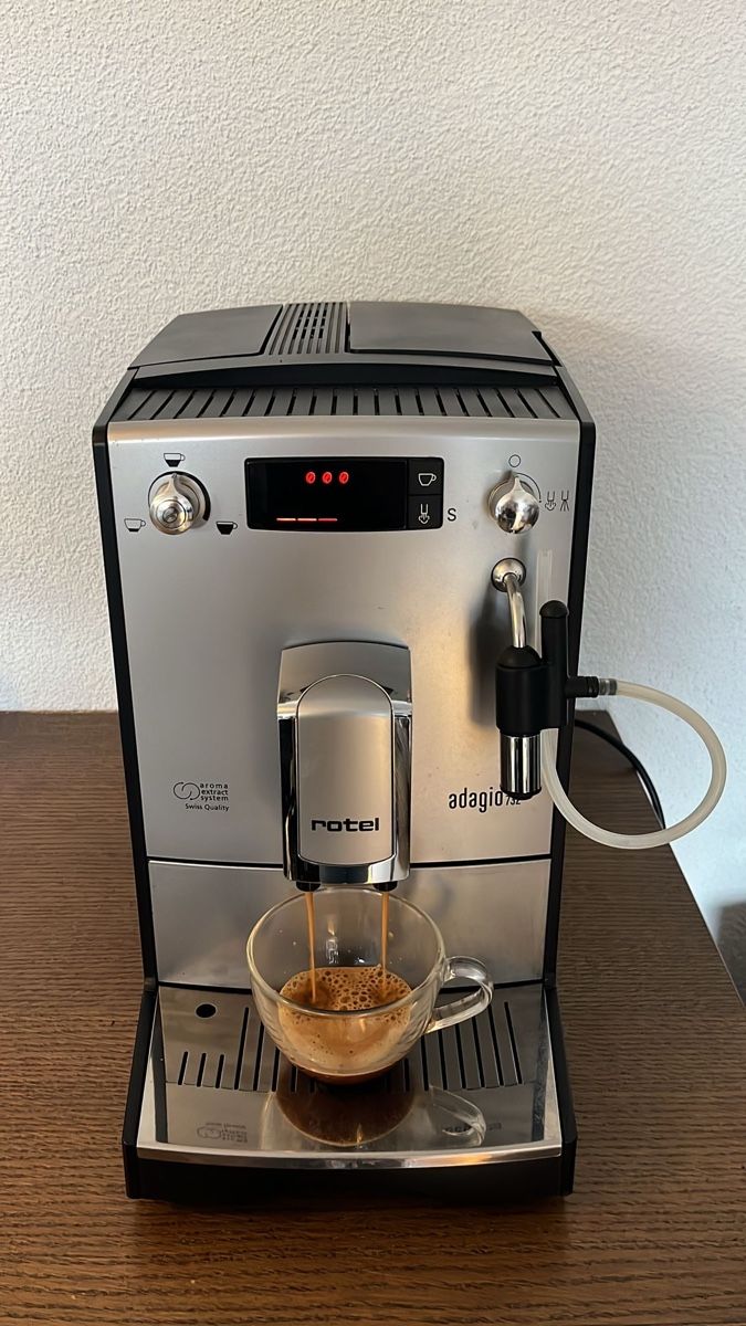 Rotel Macchine per caffè & Macchine per espresso: Rotel Kaffeemaschine – Usato da Root venduto da PartsH.H