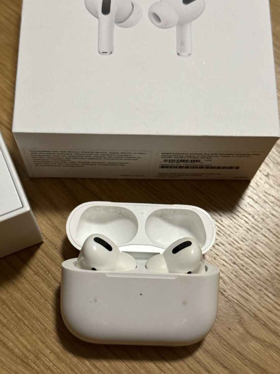 Apple Cuffie: AirPods Pro (1. Generation) – Usato da Reinach AG venduto da Azrael702 1