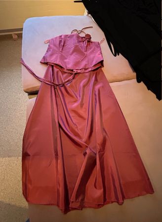 Abendkleid, Brautjungfern Kleid Rock mit Korsage Gr. 54 Lila