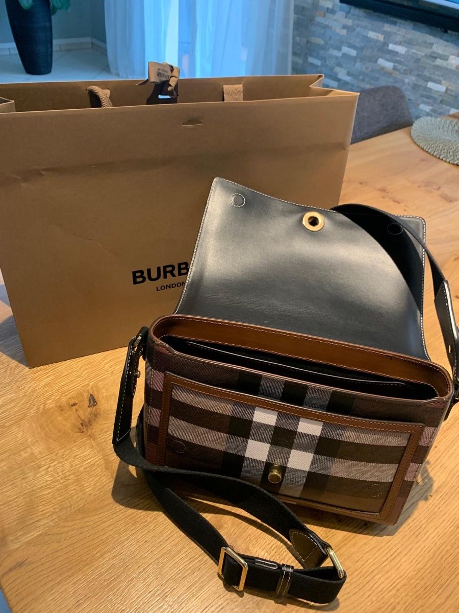 Burberry Borse da donna: Burberry Umhängetasche – Usato da Luzern venduto da rah_dz6m 2
