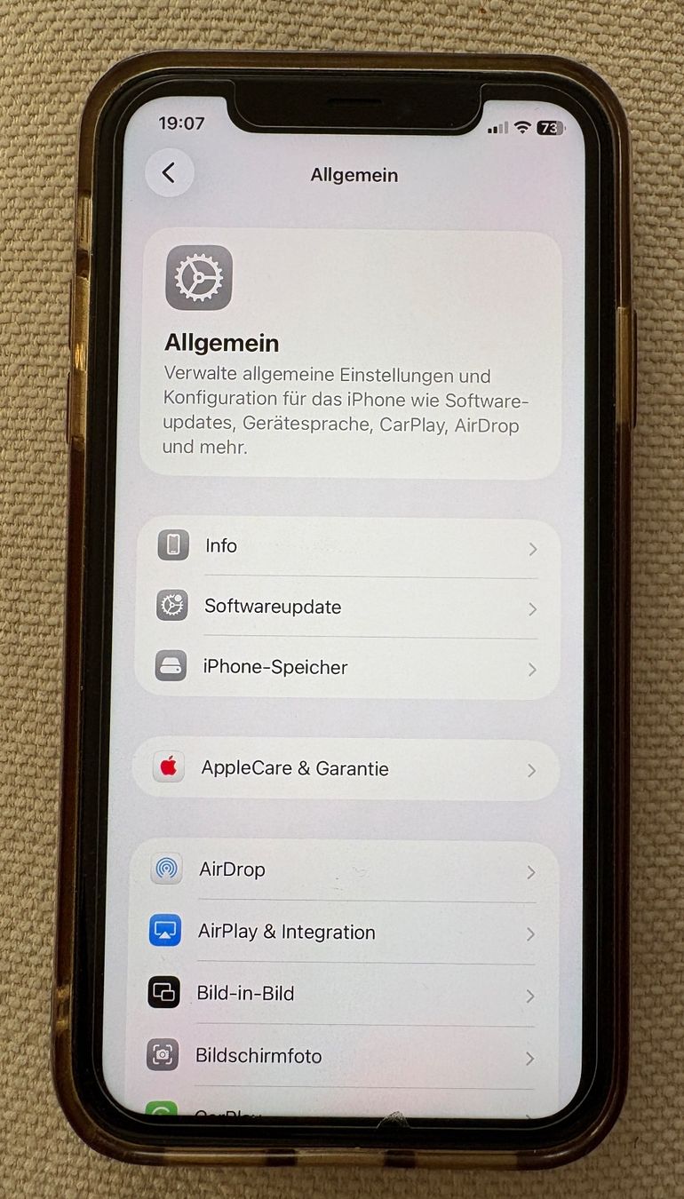 Apple Portables: iPhone 11 128 GB – D'occasion à Embrach par Decius