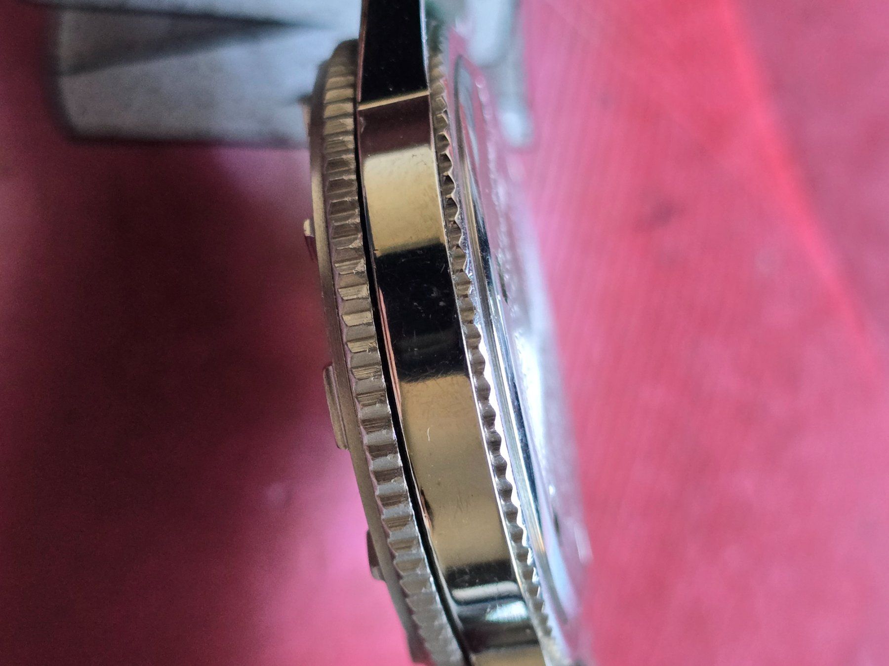 Mondaine Orologi: 279 Mondaine Camel Trophy Date – Usato da Muri AG venduto da Corredor 7
