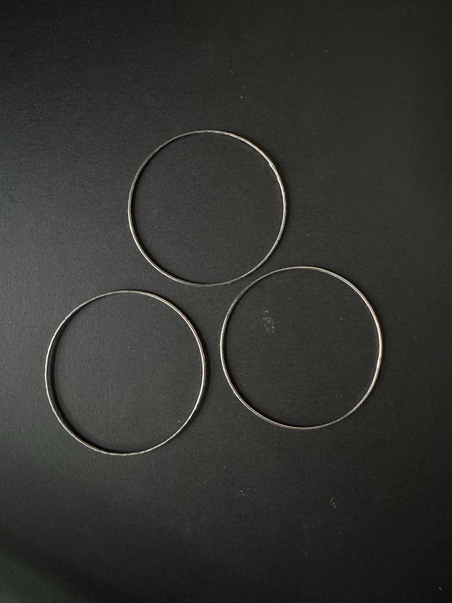 Bracciali & Braccialetti: Armreif Set aus 3 Ringen silberfarben – Usato da Zürich venduto da PrinceZuko 1
