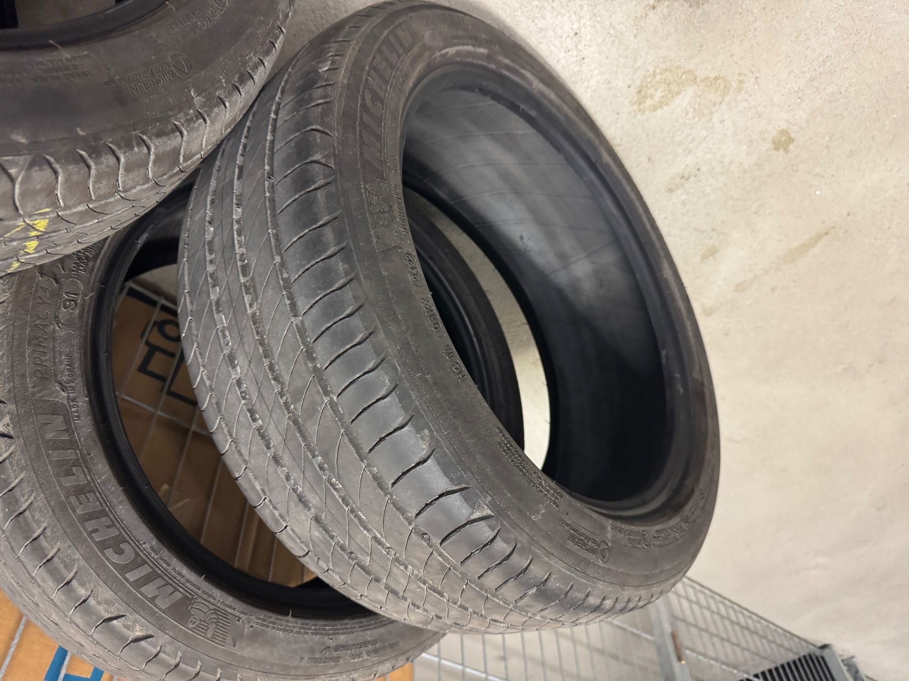 Michelin Pneus & Kompletträder: MICHELIN Primacy 4 225/45 R17 94V – Gebraucht aus Pratteln von rit_mg9s 5