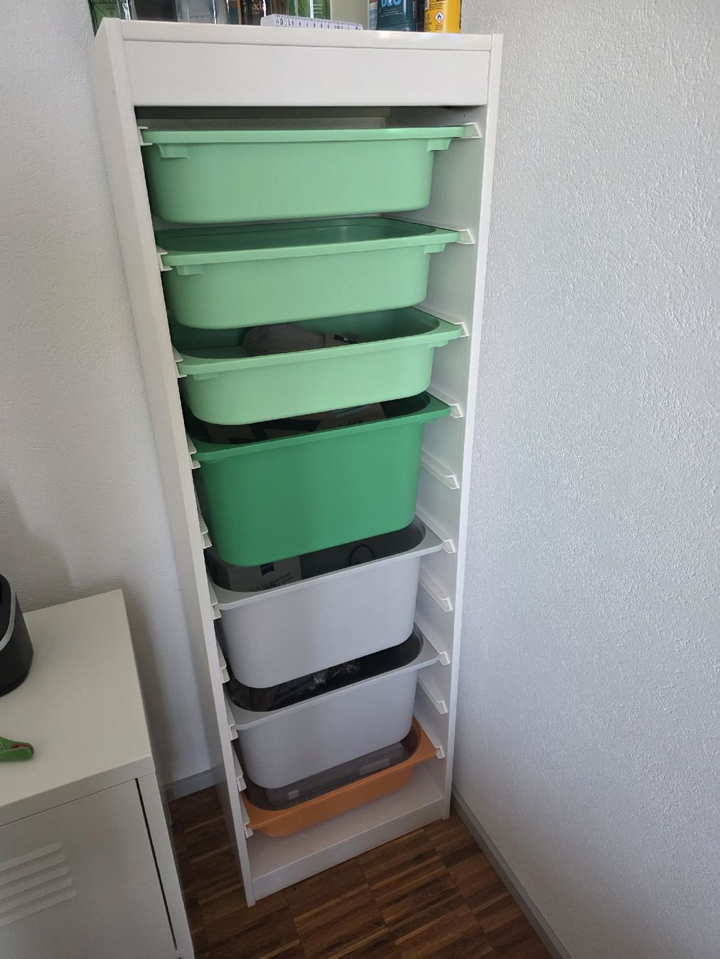 Ikea Scaffali: TROFAST Aufbewahrung mit Boxen, weiss  – Usato da Immensee venduto da Bonsai_Golf