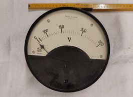 Messgerät Voltmeter Antik