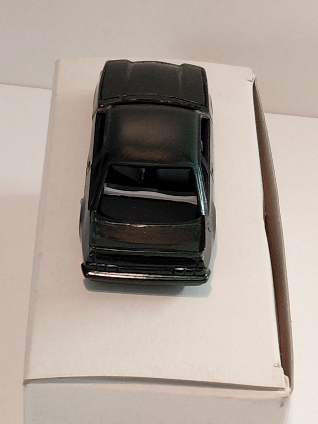 Opel Modellini d'auto: Topmodel43 Opel Manta B GT/E 1:43 Modellauto schwarz – Usato da Bern venduto da ascona43 2