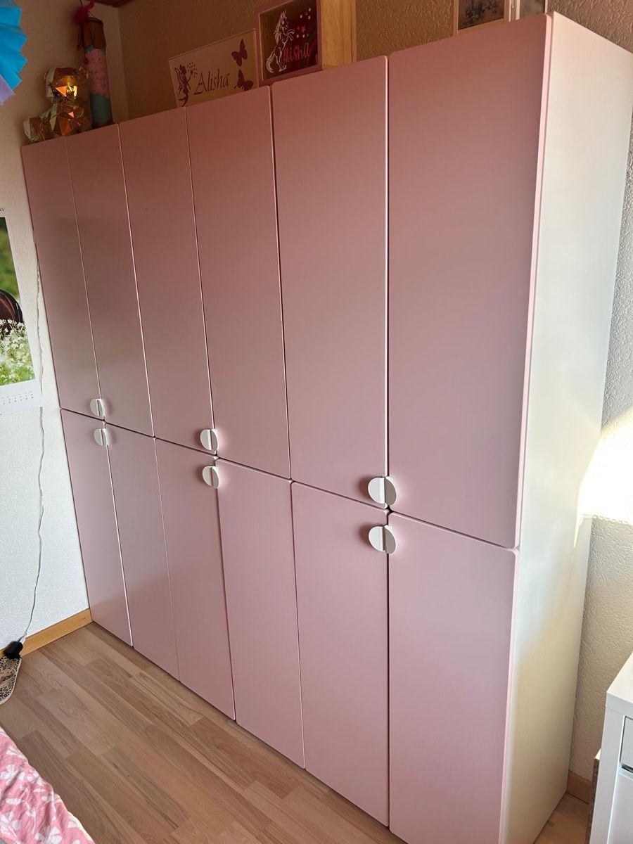 Armoires: Kinderschrank IKEA Smastad – D'occasion à Niederbuchsiten par Landin
