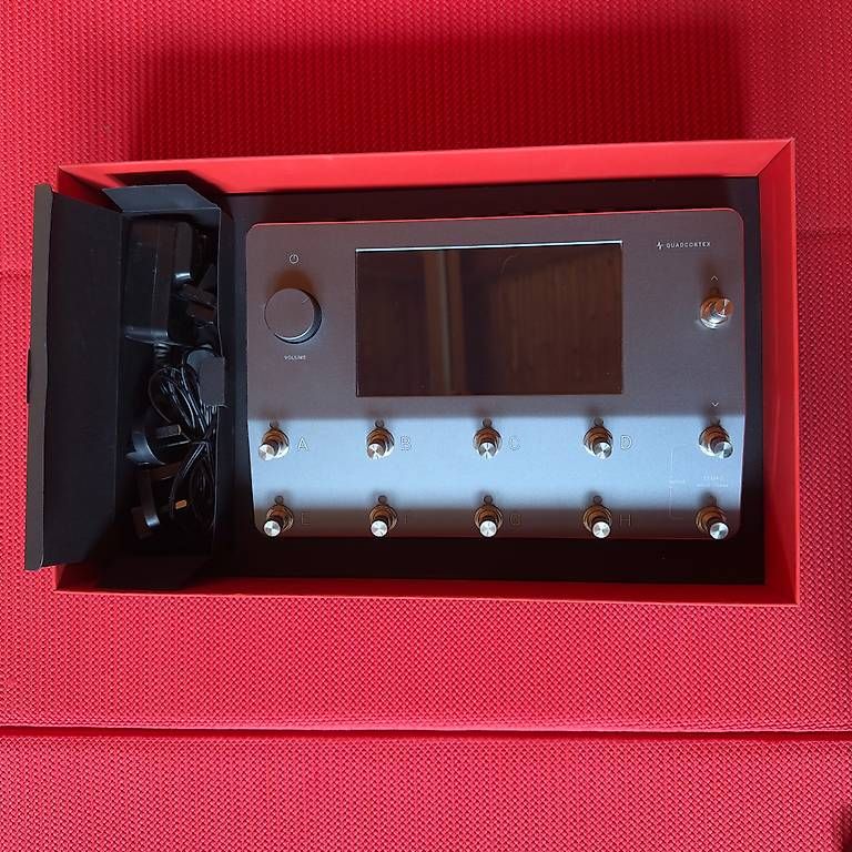 Strumenti musicali: Quad Cortex – Usato da Riedikon venduto da Surfgirl0