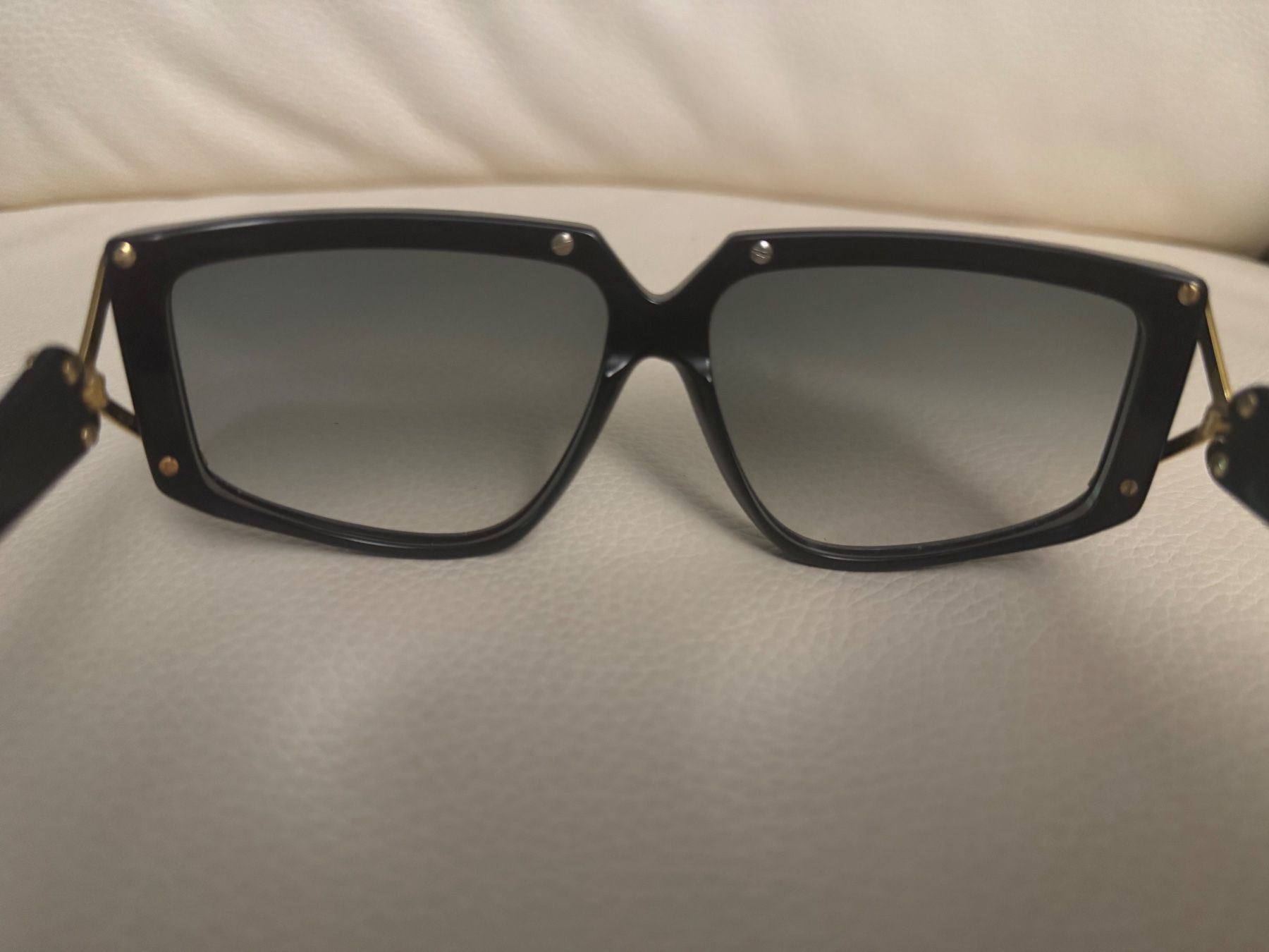 Valentino Brillen & Gläser: Lunettes de soleil Valentino – Gebraucht aus La Brévine von ycy_m22k 5