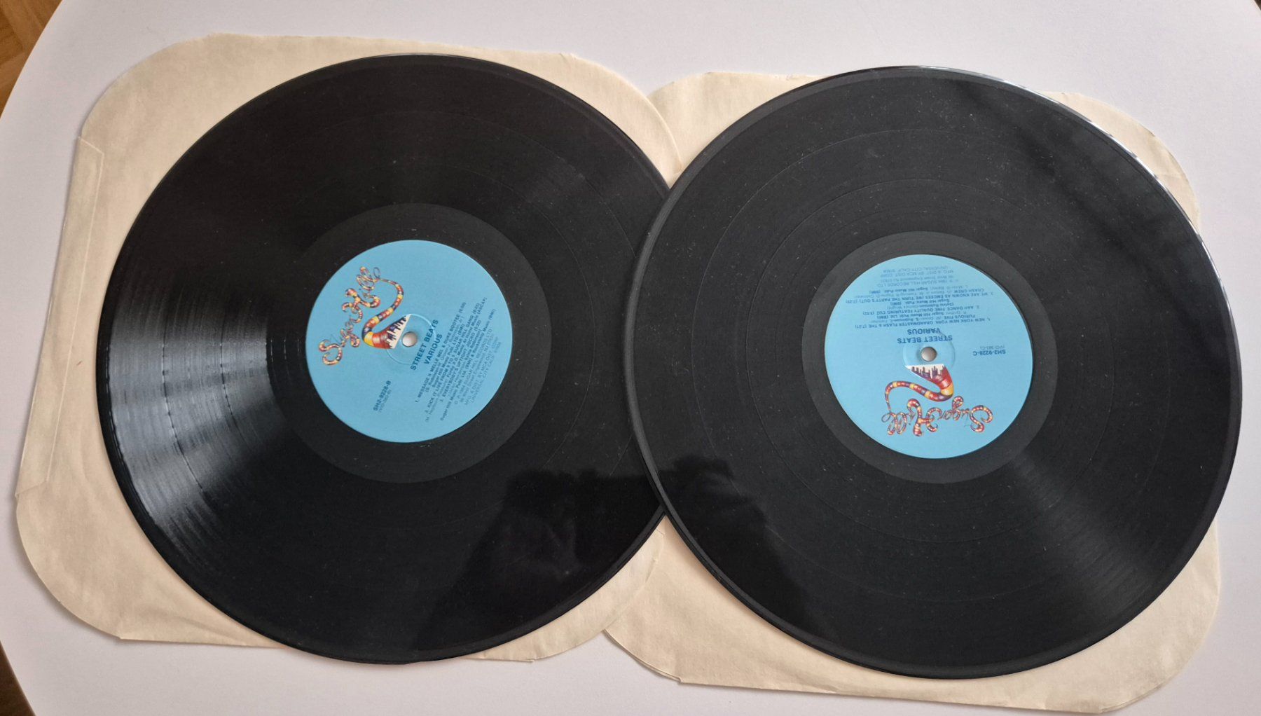 Schallplatten: Various – Street Beat – Gebraucht aus Zuchwil von AdamO. 3