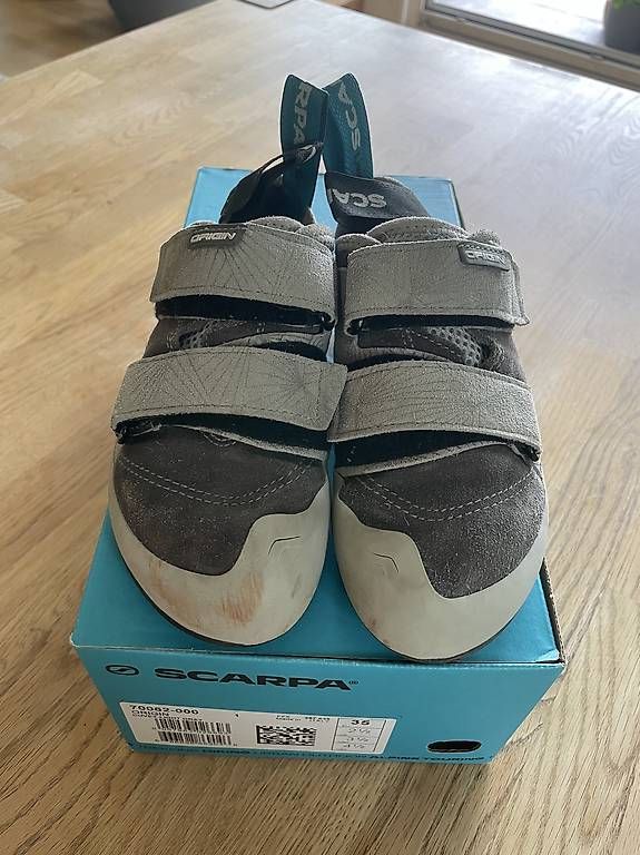 Scarpe da uomo: Scarpa Origin Kletterschuhe Gr. 35 – Usato da Baden venduto da Mary-Lu12